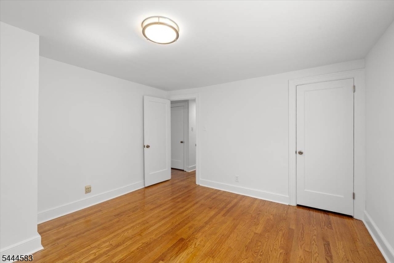 BROOKDALE - Residential