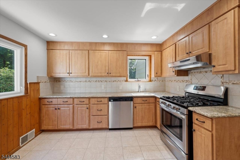 BROOKDALE - Residential