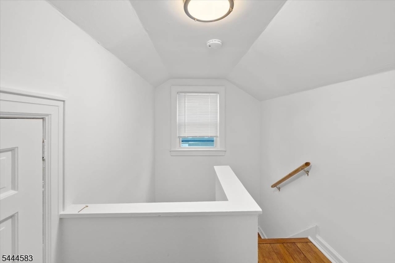 BROOKDALE - Residential