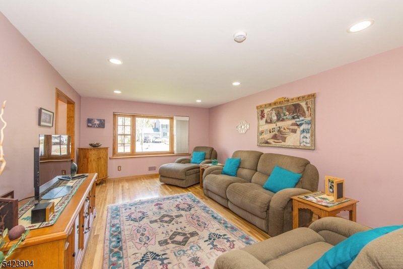 Shongum Lake - Residential