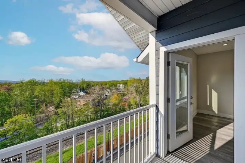 Crown Walk - Residential Lease