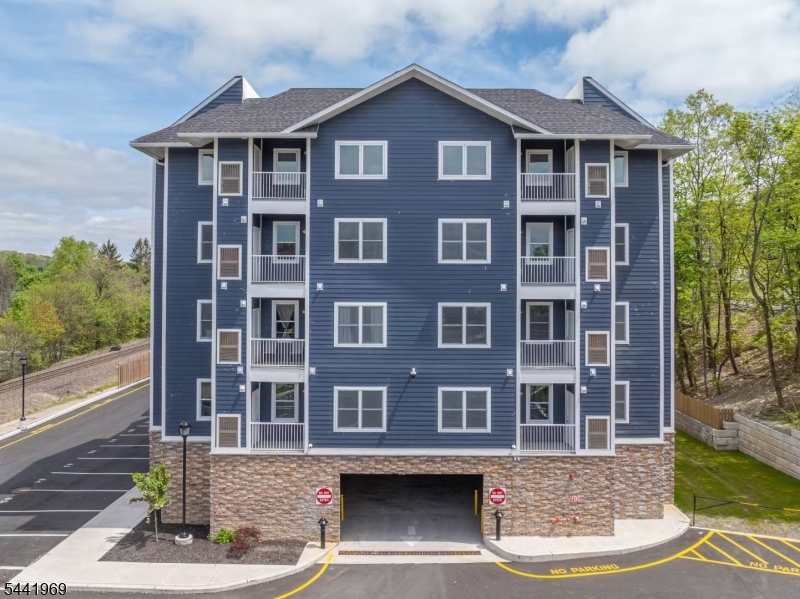 Crown Walk - Residential Lease