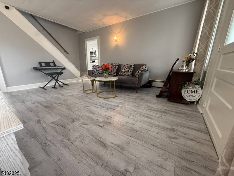 Mount Tabor - Residential