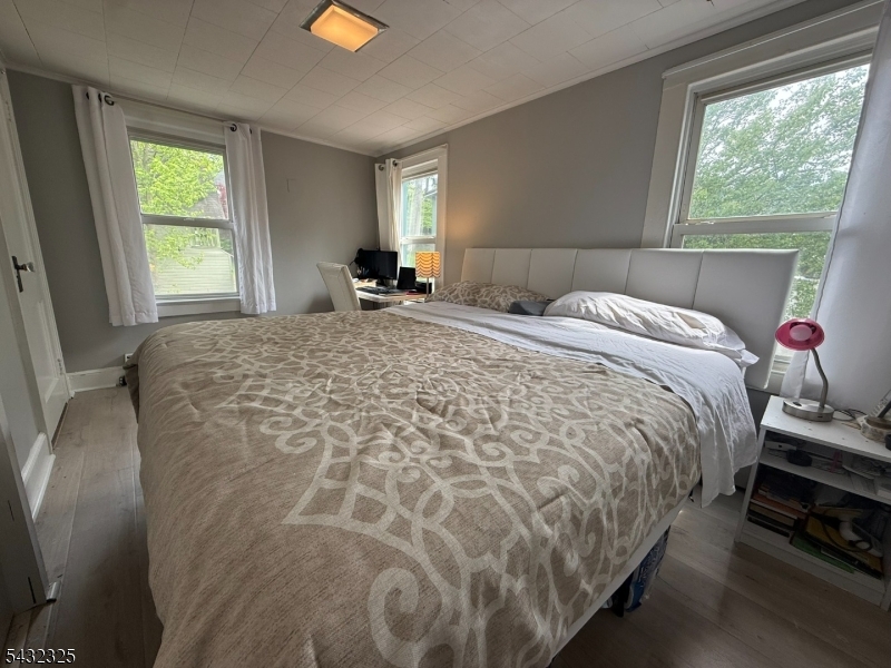 Mount Tabor - Residential