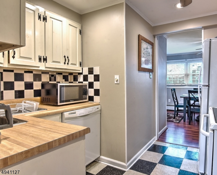 Lake Shawnee - Residential Lease
