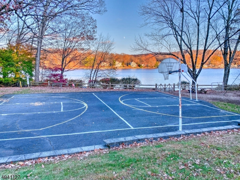 Lake Shawnee - Residential Lease