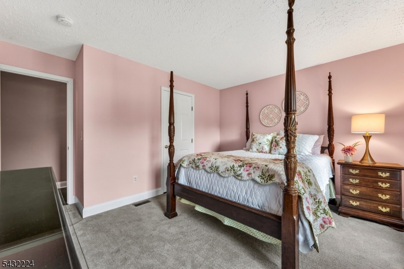 Woodside Farms - Residential
