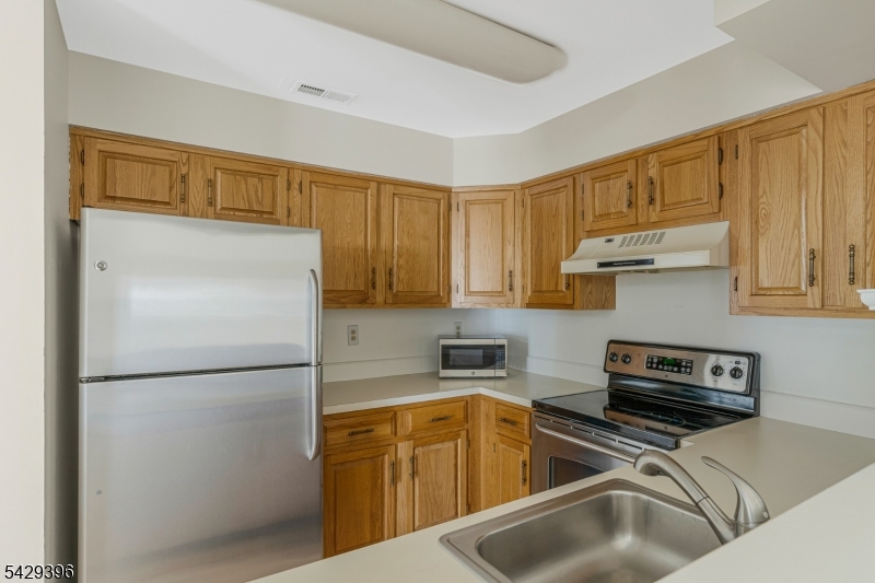 Pinevale - Residential Lease