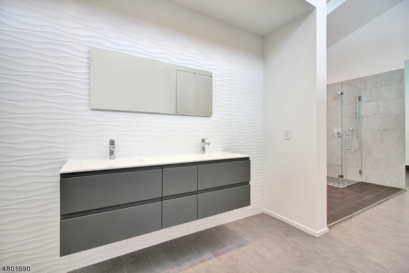 New Vernon - Residential
