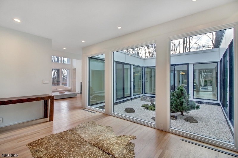 New Vernon - Residential