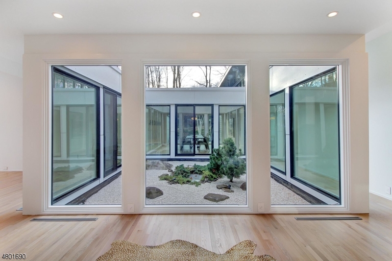 New Vernon - Residential