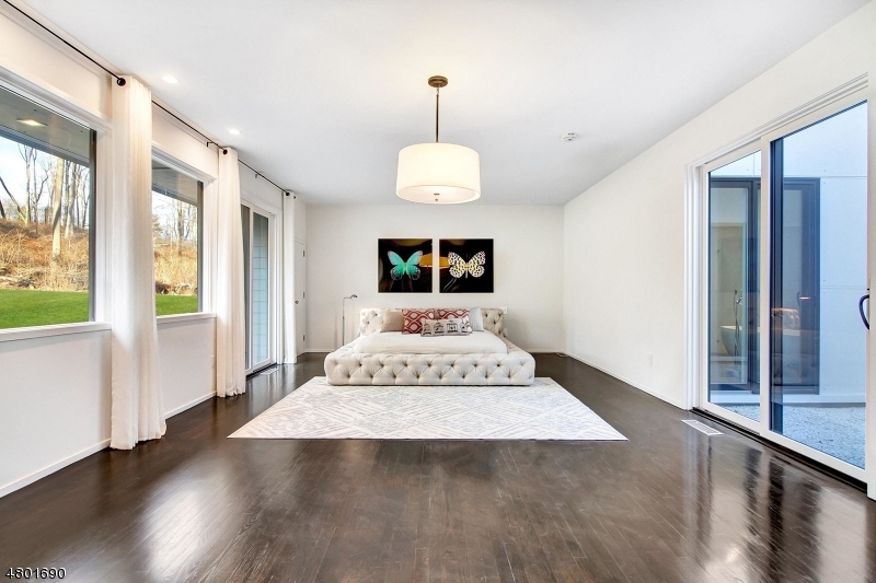 New Vernon - Residential