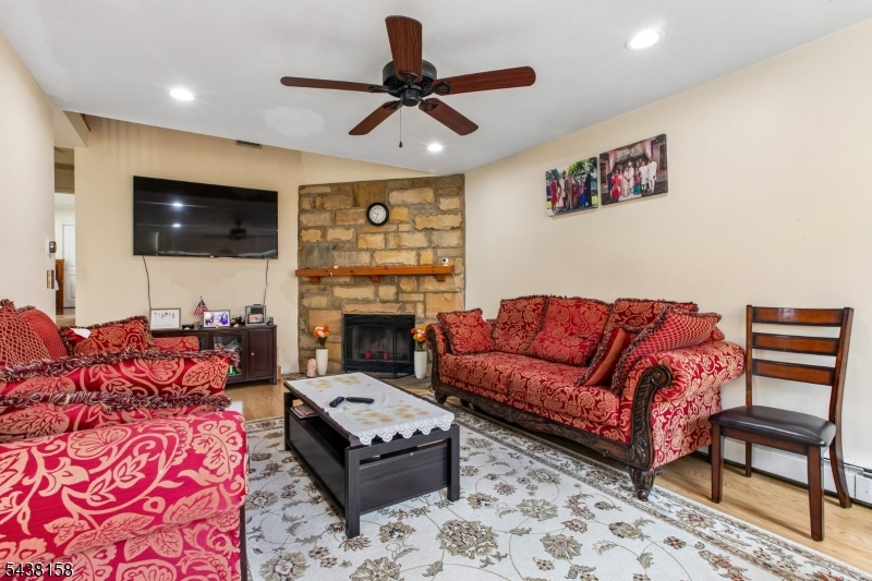 Townsquare Village Sec I - Residential