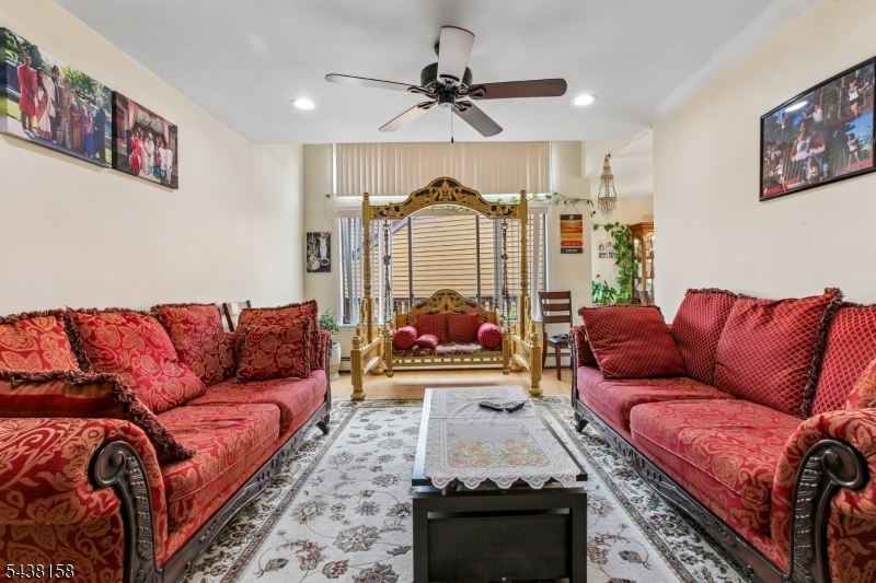 Townsquare Village Sec I - Residential