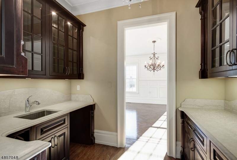 New Vernon - Residential