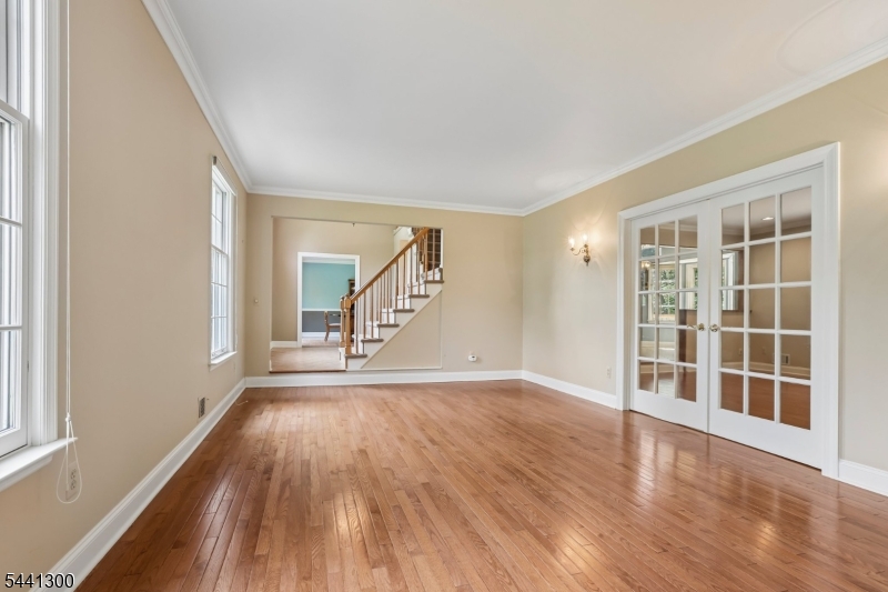 Woodland Hills - Residential