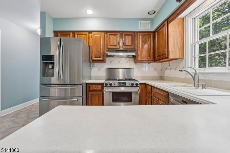Woodland Hills - Residential