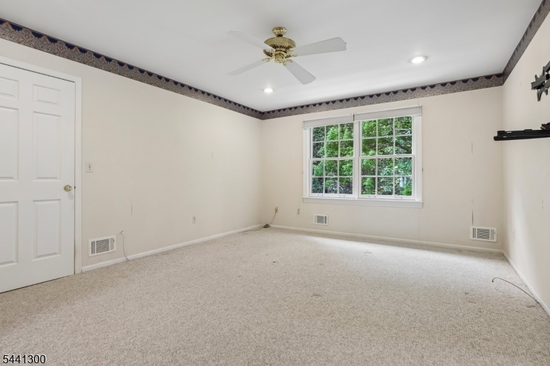 Woodland Hills - Residential