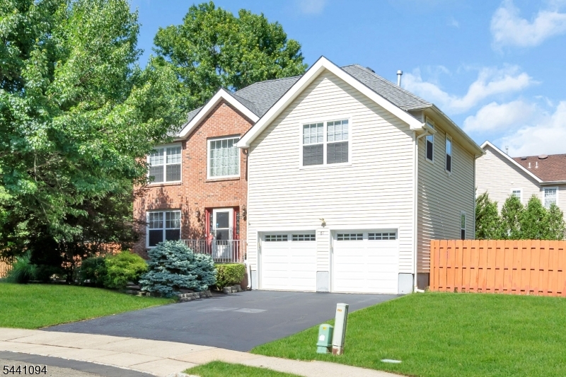 Courtland - Residential