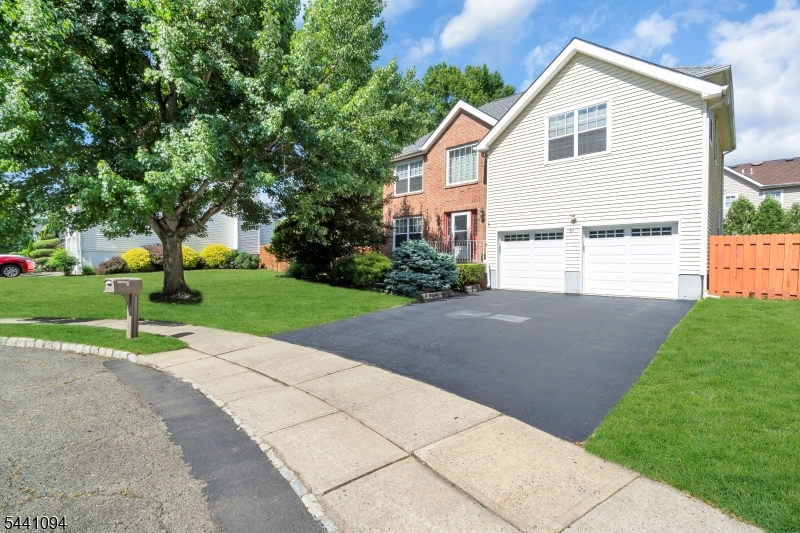 Courtland - Residential