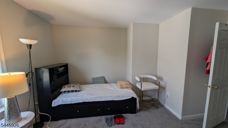 Single Family Home - Residential