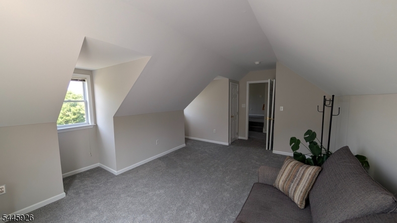Single Family Home - Residential