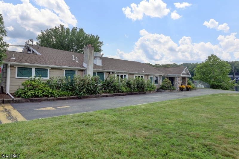 Cupsaw Lake - Residential