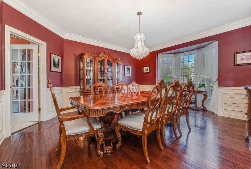 KENTVIEW ESTATES - Residential