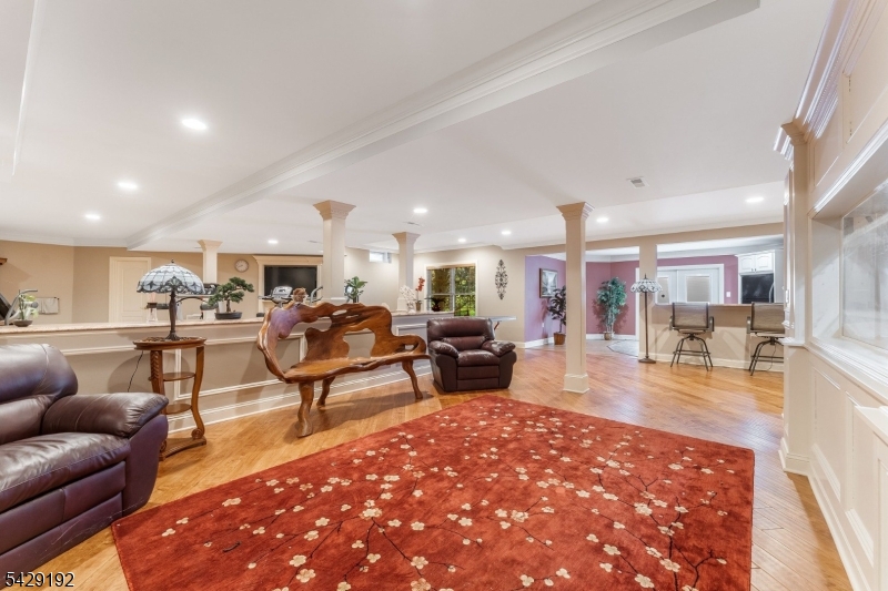KENTVIEW ESTATES - Residential