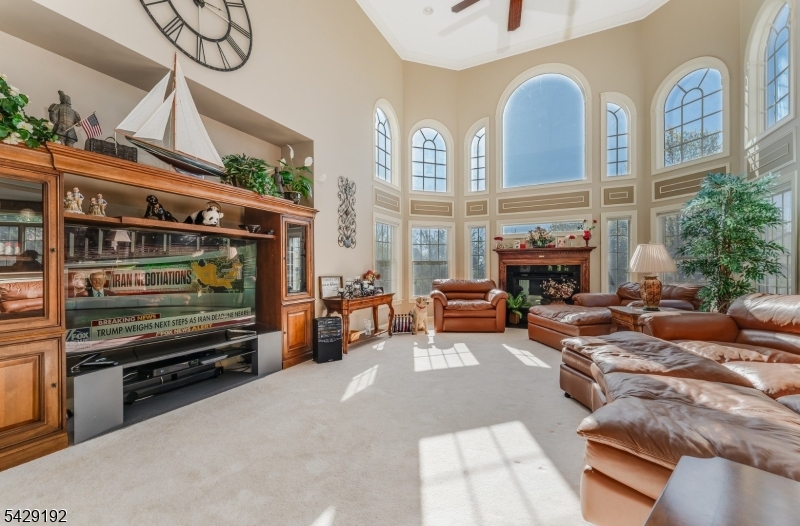KENTVIEW ESTATES - Residential