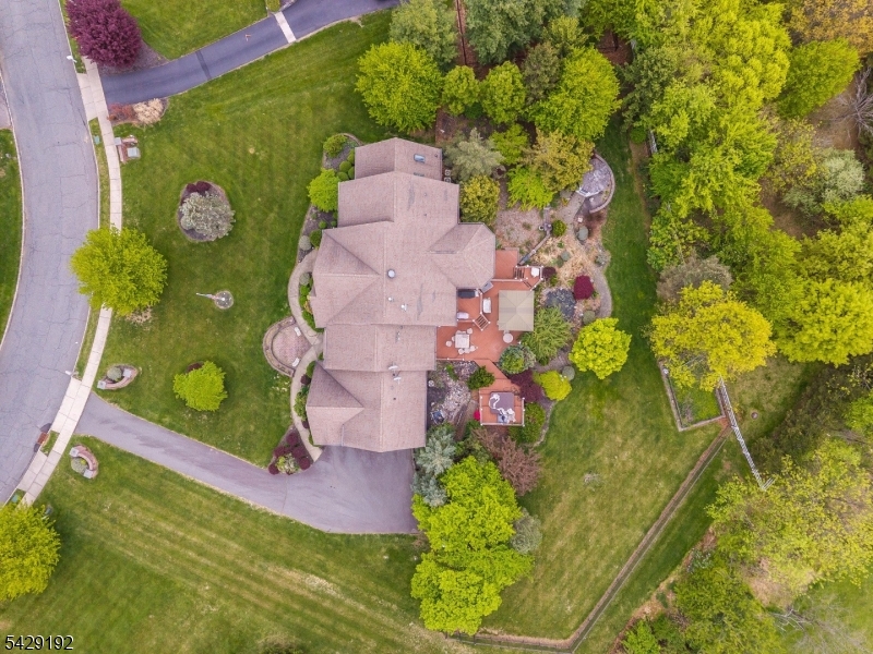 KENTVIEW ESTATES - Residential