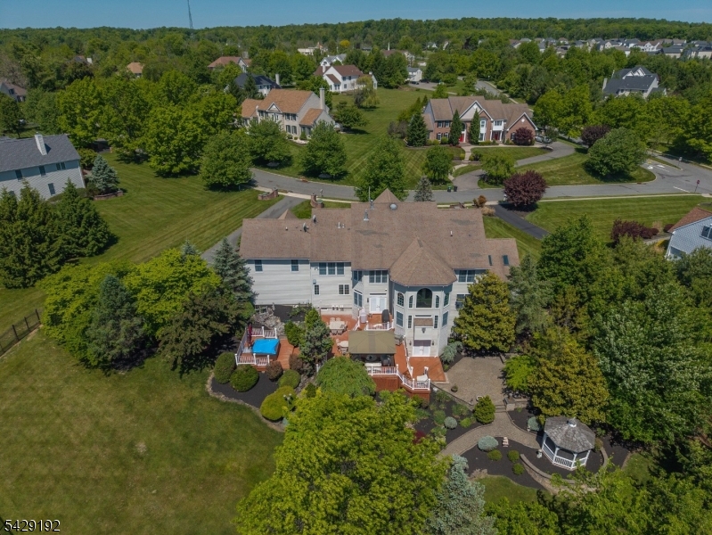 KENTVIEW ESTATES - Residential
