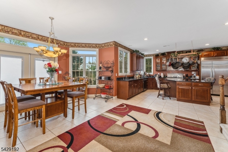 KENTVIEW ESTATES - Residential