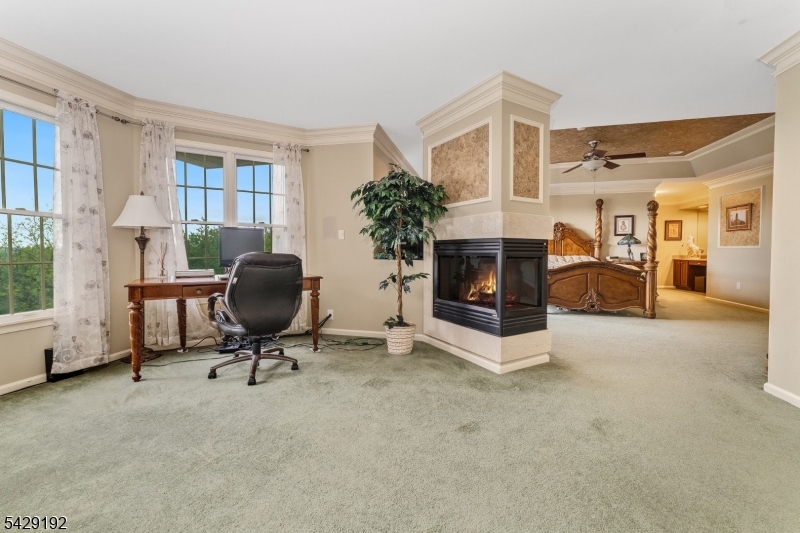 KENTVIEW ESTATES - Residential