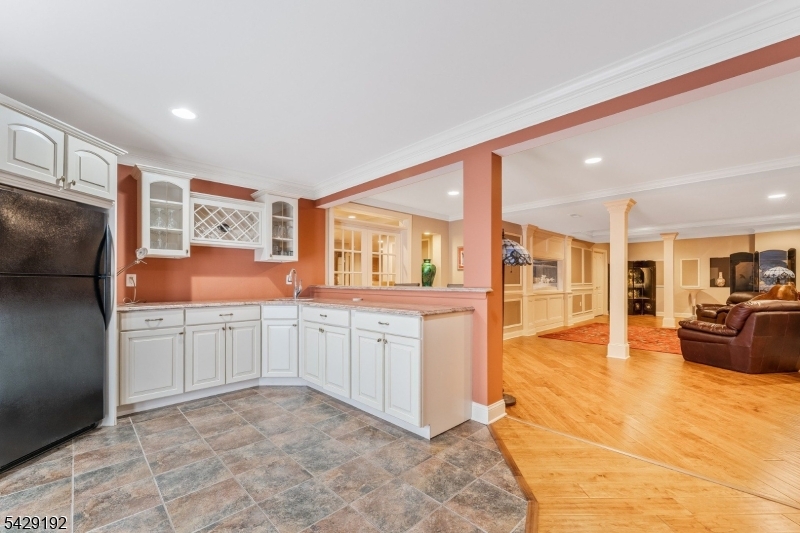 KENTVIEW ESTATES - Residential