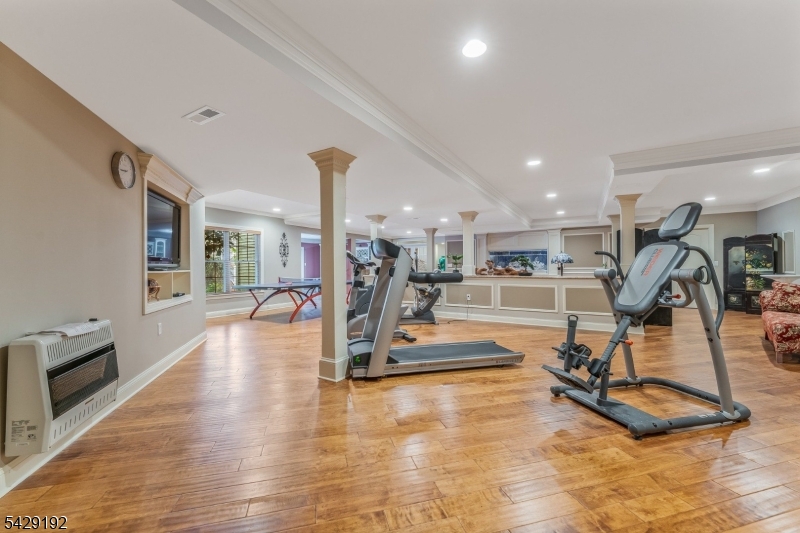 KENTVIEW ESTATES - Residential