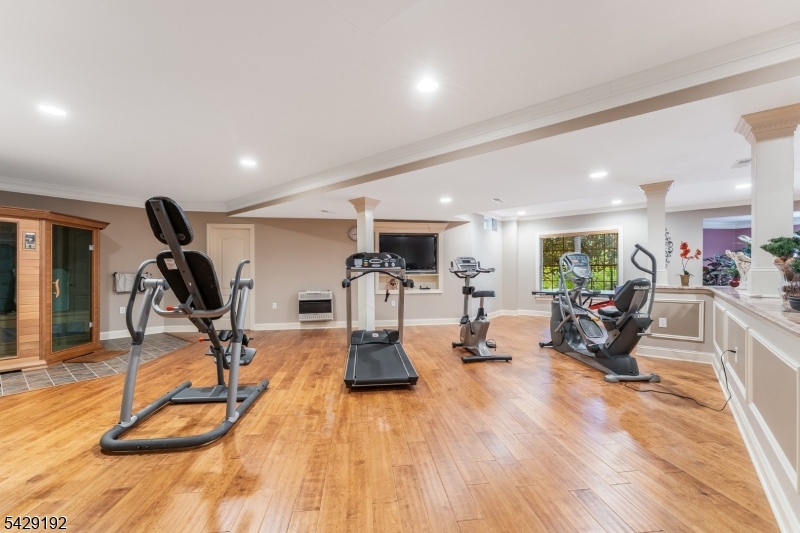 KENTVIEW ESTATES - Residential