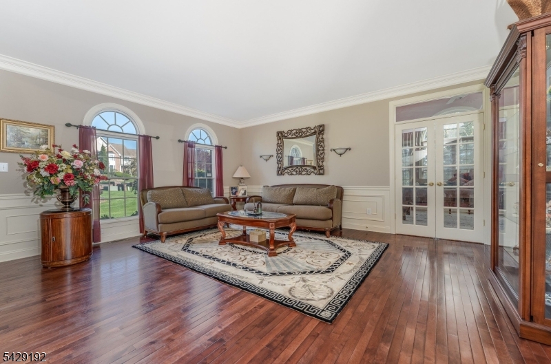 KENTVIEW ESTATES - Residential