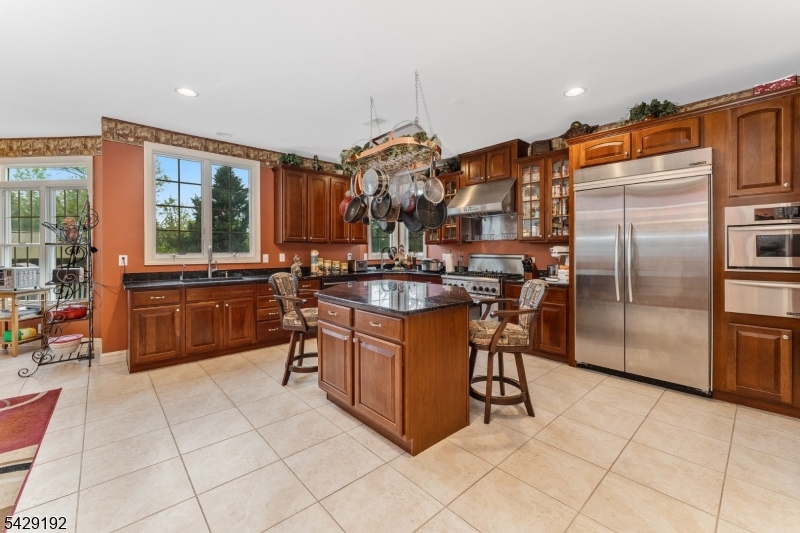 KENTVIEW ESTATES - Residential