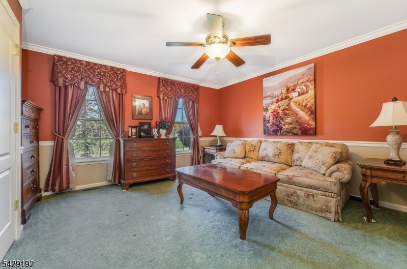 KENTVIEW ESTATES - Residential
