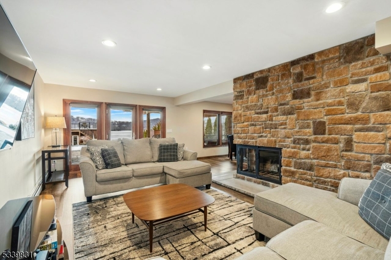 Lake Mohawk - Residential