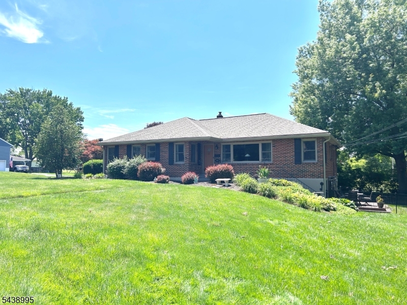 Shimer Manor - Residential Lease