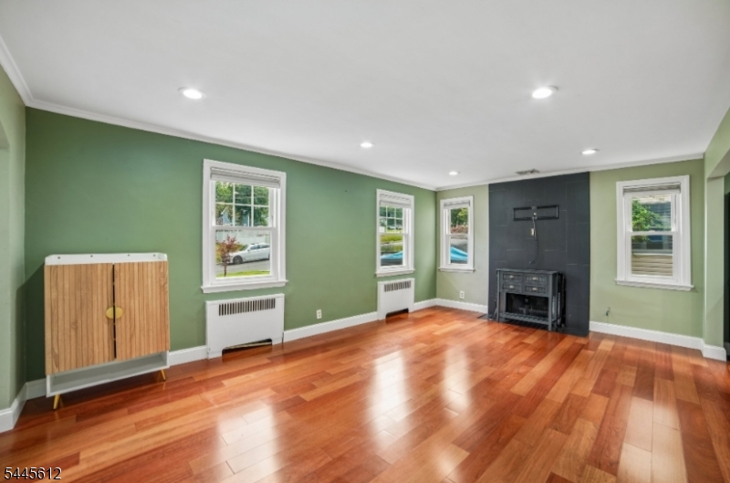 Collins - Residential