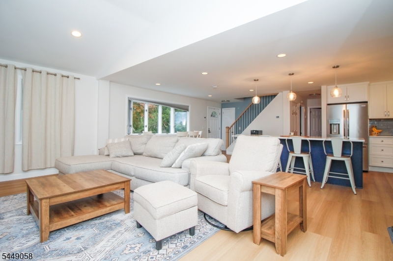 White Meadow Lake - Residential