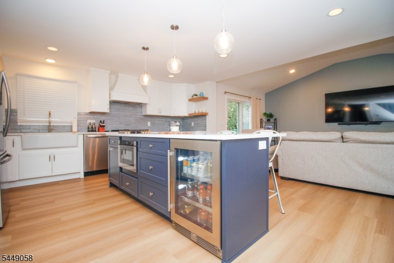 White Meadow Lake - Residential