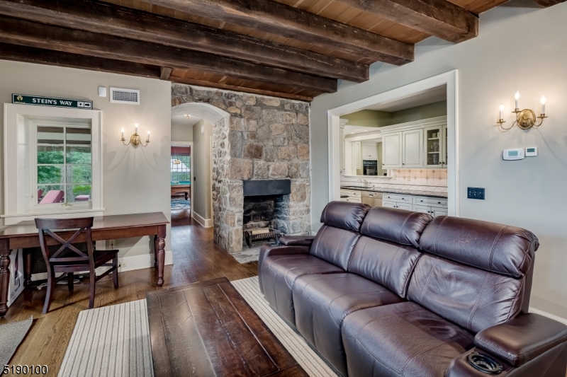 Mountain - Residential