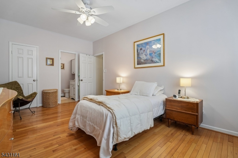 Foxwood II - Residential