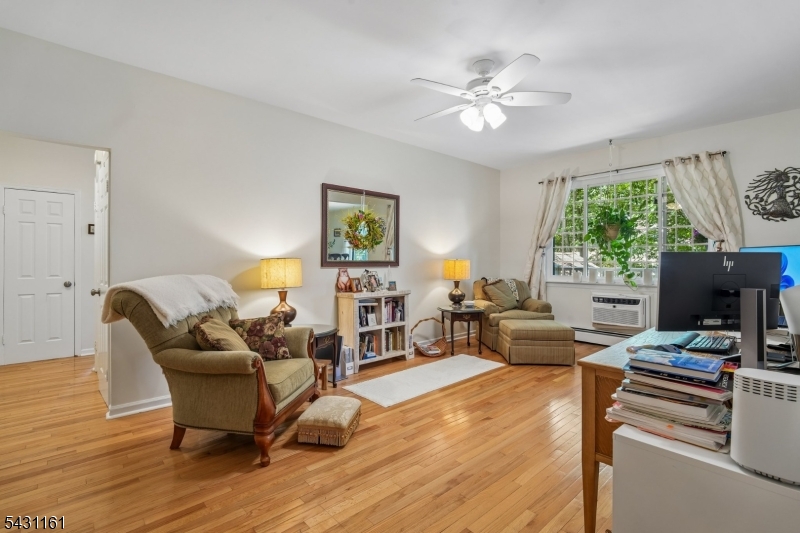 Foxwood II - Residential
