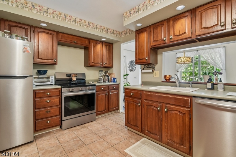Foxwood II - Residential