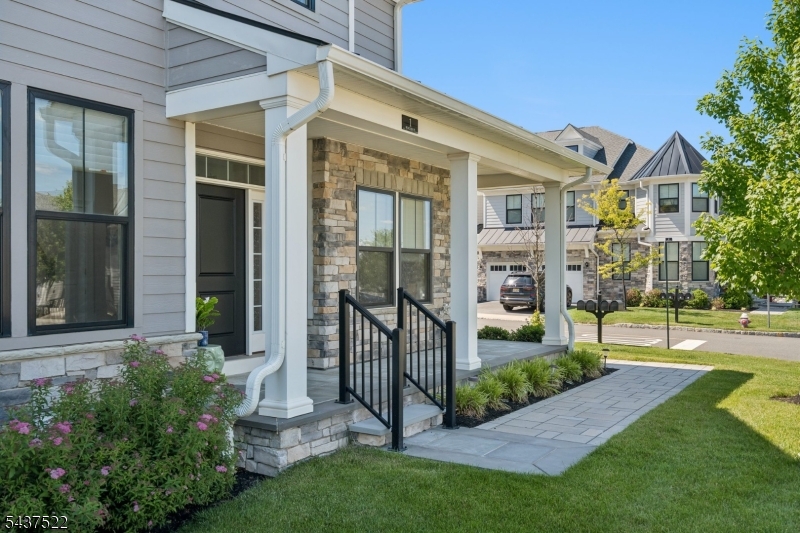 Villas at Warren - Residential